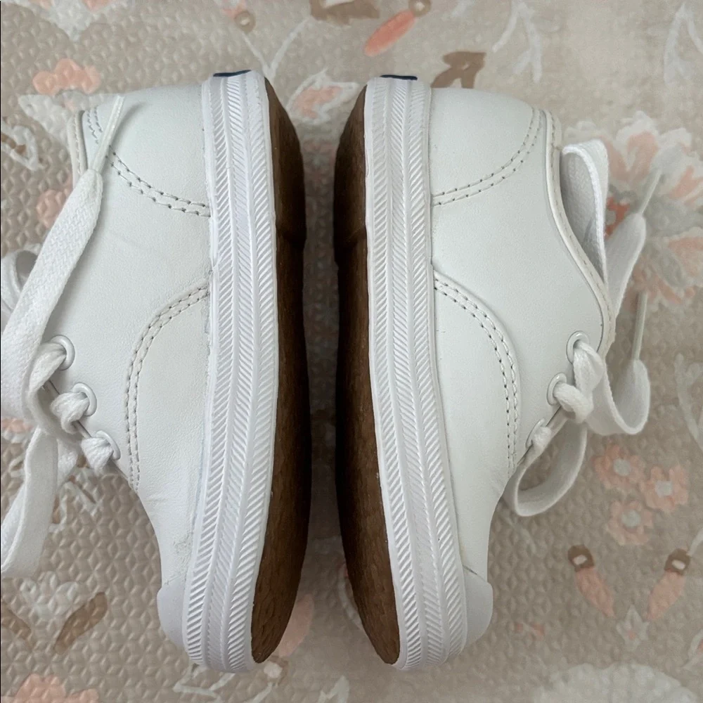 Keds Little Kids Champion Leather Lace Toe Cap Size 5.5 - Picture 4 of 9